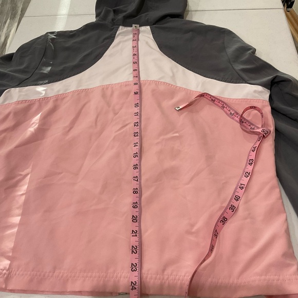 Nike Hooded Track Jacket Windbreaker Full Zip Pink & Grey Girls’ Size L (12-14) - Picture 11 of 12